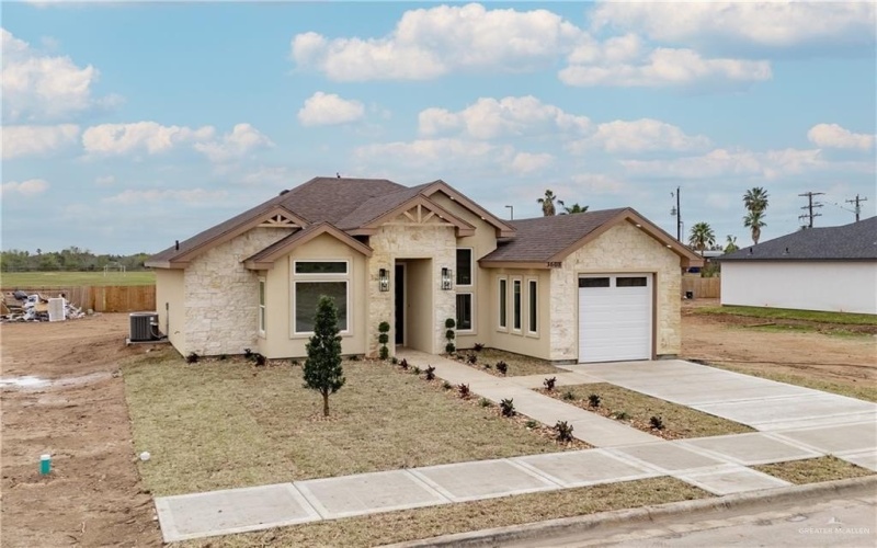 3608 E Alexa Street, Edinburg, TX 78542, 3 Bedrooms Bedrooms, ,2 BathroomsBathrooms,Residential,For Sale,3608 E Alexa Street,463613