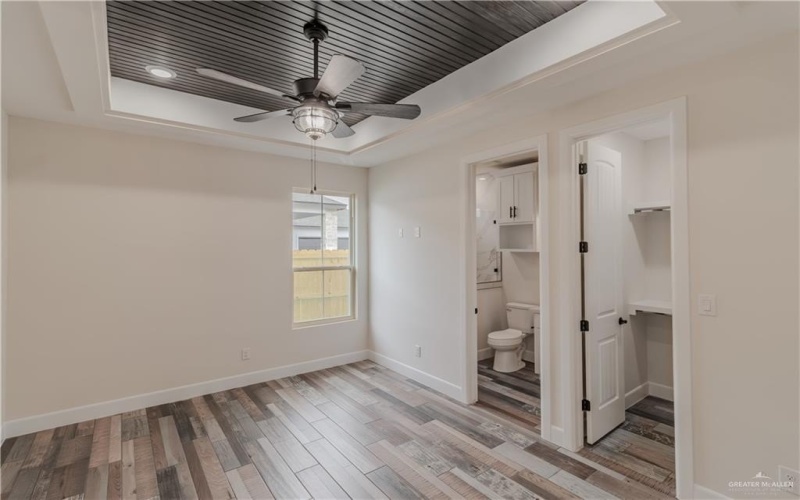 9908 N 24th Street, McAllen, TX 78504, 4 Bedrooms Bedrooms, ,5 BathroomsBathrooms,Residential,For Sale,9908 N 24th Street,469845