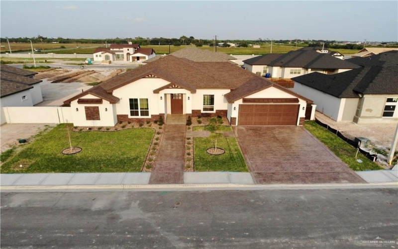 9908 N 24th Street, McAllen, TX 78504, 4 Bedrooms Bedrooms, ,5 BathroomsBathrooms,Residential,For Sale,9908 N 24th Street,469845