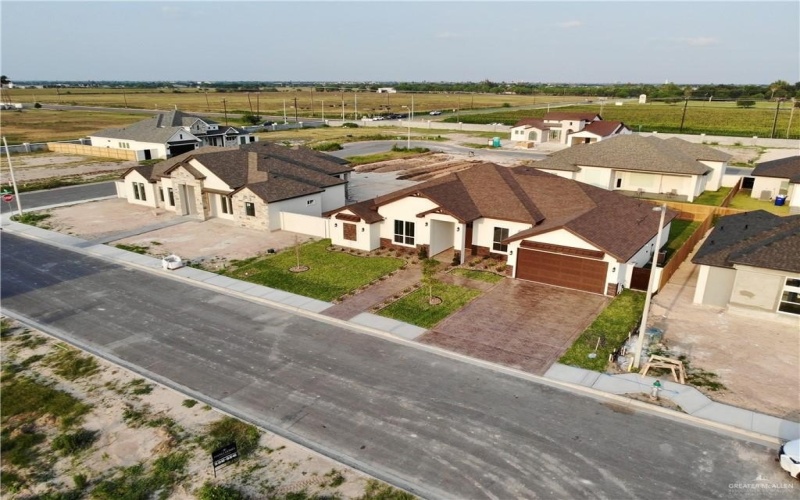 9908 N 24th Street, McAllen, TX 78504, 4 Bedrooms Bedrooms, ,5 BathroomsBathrooms,Residential,For Sale,9908 N 24th Street,469845