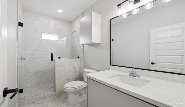 905 W 8th Street #2A, Mission, TX 78572, 2 Bedrooms Bedrooms, ,2 BathroomsBathrooms,Residential Lease,For Rent,905 W 8th Street,469156