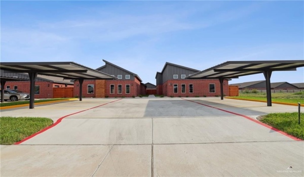 905 W 8th Street #2B, Mission, TX 78572, 3 Bedrooms Bedrooms, ,2 BathroomsBathrooms,Residential Lease,For Rent,905 W 8th Street,469157