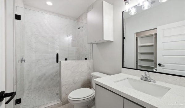 905 W 8th Street #2B, Mission, TX 78572, 3 Bedrooms Bedrooms, ,2 BathroomsBathrooms,Residential Lease,For Rent,905 W 8th Street,469157