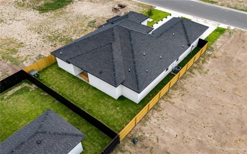 8104 N 51st Street N, McAllen, TX 78504, 3 Habitaciones Habitaciones , ,3 BañosBaños,Residential,En Venta,8104 N 51st Street N,469915
