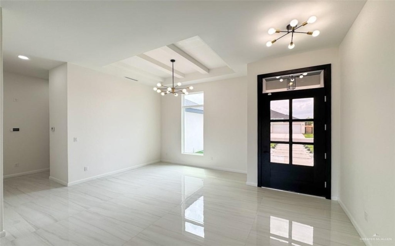 8014 N 48th Avenue, McAllen, TX 78504, 3 Habitaciones Habitaciones , ,2 BañosBaños,Residential,En Venta,8014 N 48th Avenue,469926