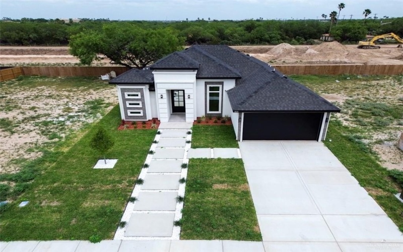 8014 N 48th Avenue, McAllen, TX 78504, 3 Habitaciones Habitaciones , ,2 BañosBaños,Residential,En Venta,8014 N 48th Avenue,469926