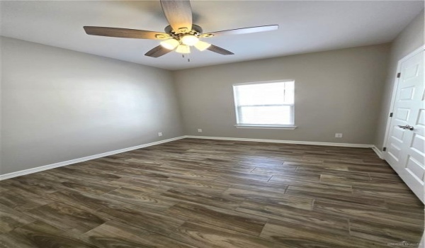 810 N Blair Avenue #2, Edinburg, TX 78541, 2 Bedrooms Bedrooms, ,2 BathroomsBathrooms,Residential Lease,For Rent,810 N Blair Avenue,463931