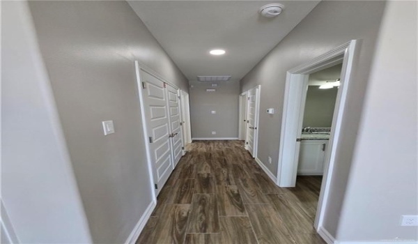 810 N Blair Avenue #2, Edinburg, TX 78541, 2 Bedrooms Bedrooms, ,2 BathroomsBathrooms,Residential Lease,For Rent,810 N Blair Avenue,463931