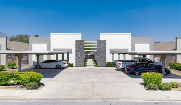 1702 W Garrison Drive #A, Pharr, TX 78577, 2 Bedrooms Bedrooms, ,2 BathroomsBathrooms,Residential Lease,For Rent,1702 W Garrison Drive,469937