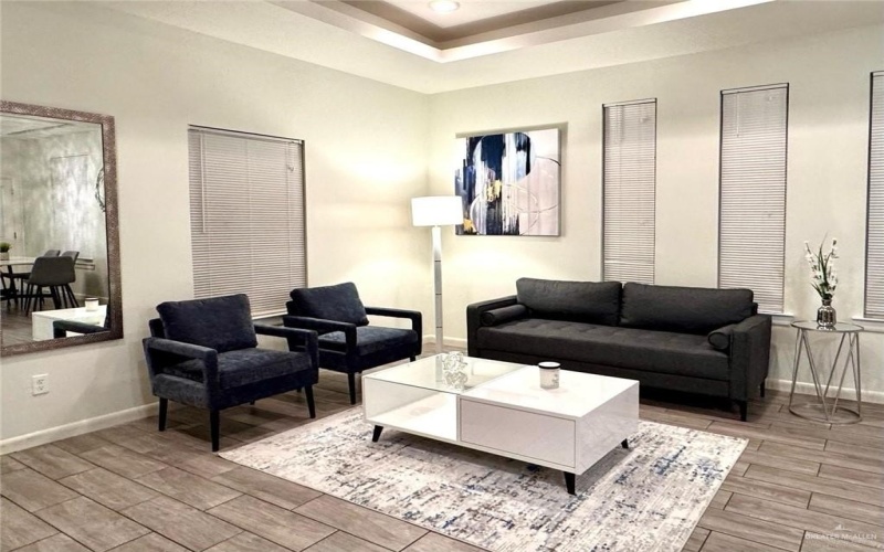1702 W Garrison Drive #A, Pharr, TX 78577, 2 Habitaciones Habitaciones , ,2 BañosBaños,Residential Lease,En Alquiler,1702 W Garrison Drive,469937