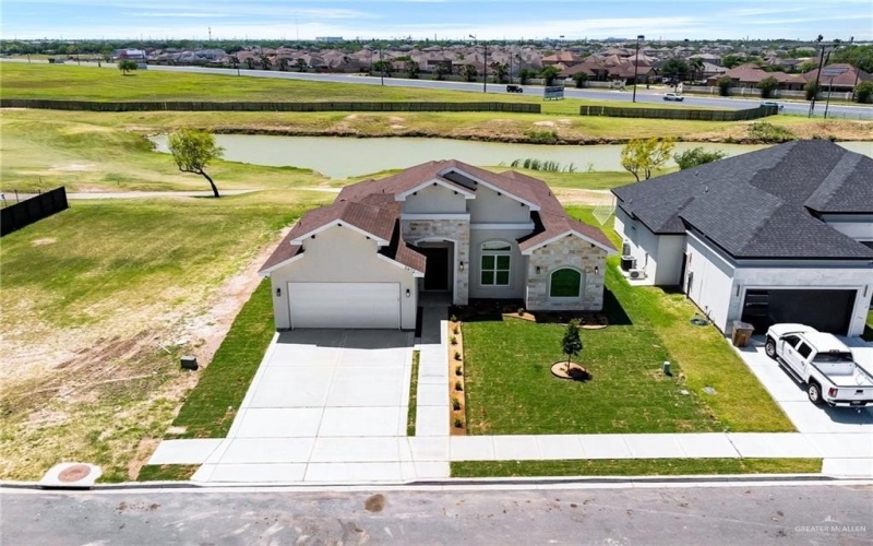 2612 E Guerlain Drive, Edinburg, TX 78542, 4 Bedrooms Bedrooms, ,2 BathroomsBathrooms,Residential,For Sale,2612 E Guerlain Drive,469191