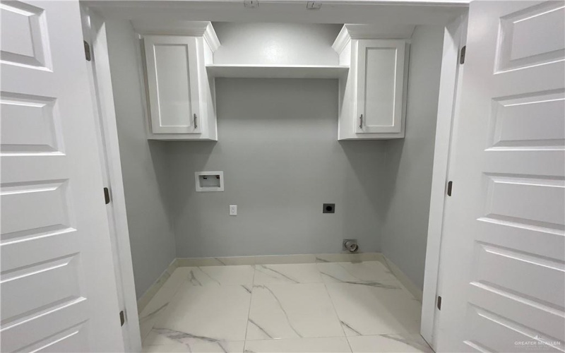 3509 Pinehurst Street, Weslaco, TX 78596, 3 Bedrooms Bedrooms, ,2 BathroomsBathrooms,Residential,For Sale,3509 Pinehurst Street,469958