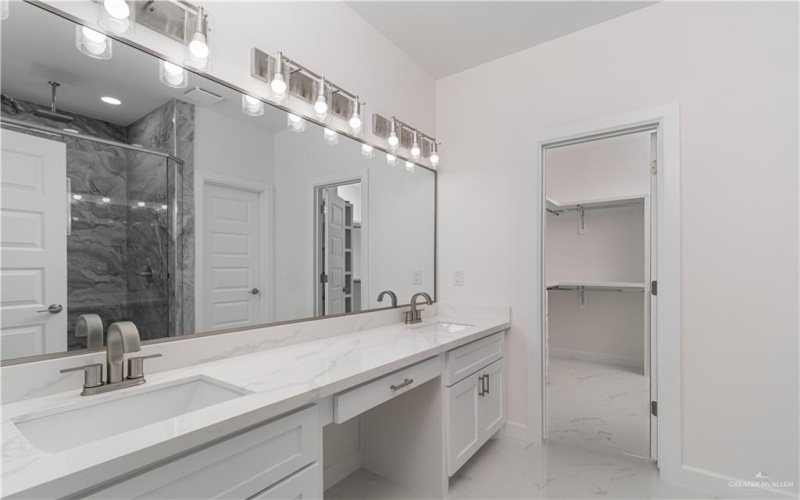 2816 Comal Road, Edinburg, TX 78542, 3 Bedrooms Bedrooms, ,2 BathroomsBathrooms,Residential,For Sale,2816 Comal Road,469962