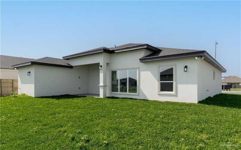 2816 Comal Road, Edinburg, TX 78542, 3 Bedrooms Bedrooms, ,2 BathroomsBathrooms,Residential,For Sale,2816 Comal Road,469962