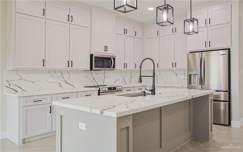 8039 N 50th Street, McAllen, TX 78504, 3 Habitaciones Habitaciones , ,2 BañosBaños,Residential,En Venta,8039 N 50th Street,463950