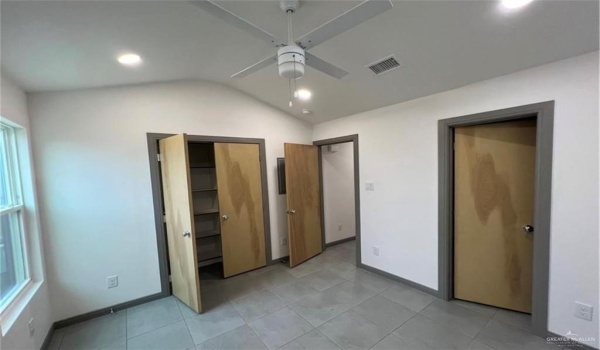3409 N L Street #2, McAllen, TX 78504, 2 Bedrooms Bedrooms, ,2 BathroomsBathrooms,Residential Lease,For Rent,3409 N L Street,469224