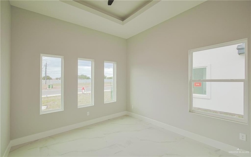 8034 N 51st Street, McAllen, TX 78504, 3 Habitaciones Habitaciones , ,2 BañosBaños,Residential,En Venta,8034 N 51st Street,463952