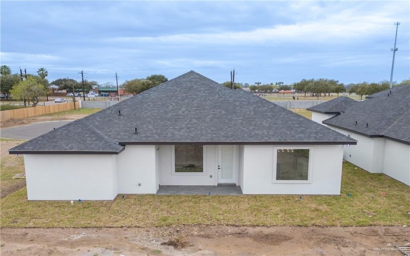8034 N 51st Street, McAllen, TX 78504, 3 Habitaciones Habitaciones , ,2 BañosBaños,Residential,En Venta,8034 N 51st Street,463952