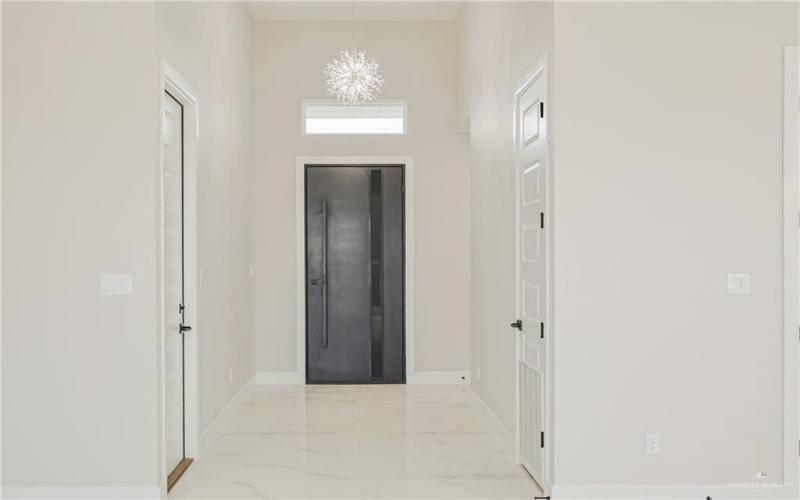 8034 N 51st Street, McAllen, TX 78504, 3 Habitaciones Habitaciones , ,2 BañosBaños,Residential,En Venta,8034 N 51st Street,463952