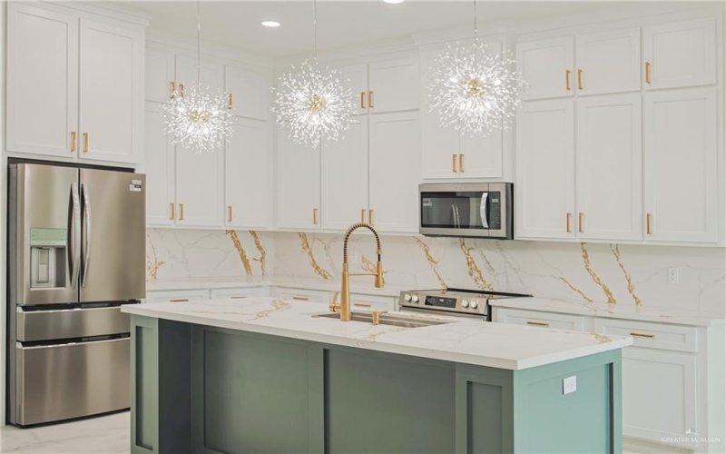 8034 N 51st Street, McAllen, TX 78504, 3 Habitaciones Habitaciones , ,2 BañosBaños,Residential,En Venta,8034 N 51st Street,463952