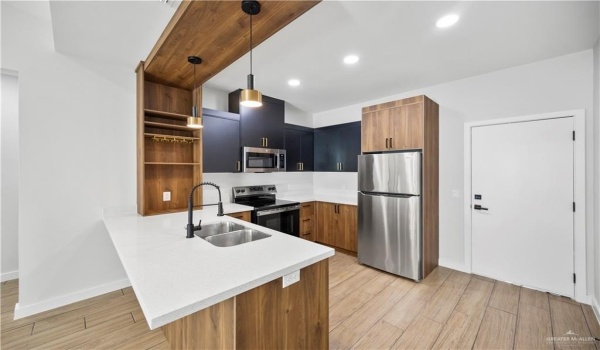 1406 Michigan Street #2, Alton, TX 78573, 3 Bedrooms Bedrooms, ,Residential Lease,For Rent,1406 Michigan Street,469280