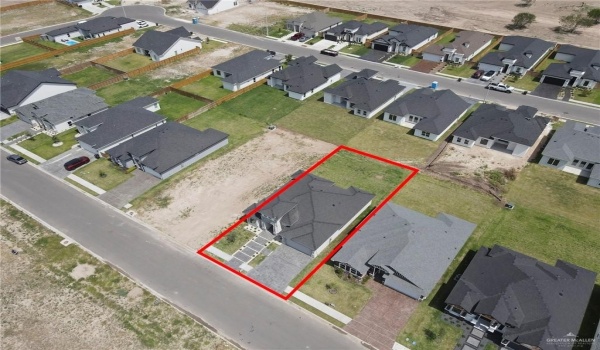 1012 Azalea Street, Mission, TX 78573, 3 Bedrooms Bedrooms, ,2 BathroomsBathrooms,Residential,For Sale,1012 Azalea Street,469997