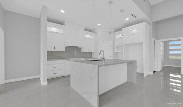 1012 Azalea Street, Mission, TX 78573, 3 Bedrooms Bedrooms, ,2 BathroomsBathrooms,Residential,For Sale,1012 Azalea Street,469997