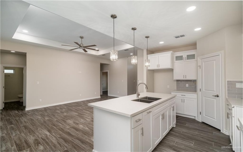409 Faith Drive, La Feria, TX 78559, 4 Bedrooms Bedrooms, ,2 BathroomsBathrooms,Residential,For Sale,409 Faith Drive,463999