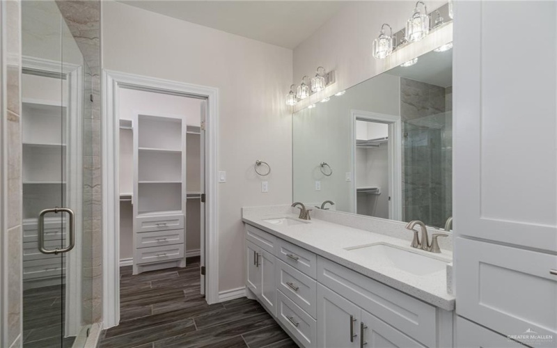 409 Faith Drive, La Feria, TX 78559, 4 Bedrooms Bedrooms, ,2 BathroomsBathrooms,Residential,For Sale,409 Faith Drive,463999