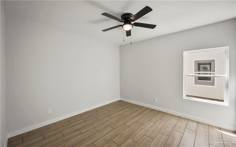 1410 S Michigan Street #1, Alton, TX 78573, 2 Bedrooms Bedrooms, ,2 BathroomsBathrooms,Residential Lease,For Rent,1410 S Michigan Street,469284