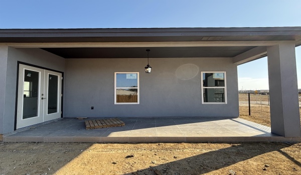 5210 Plasencia Ln., LAREDO, TX 78046, 3 Bedrooms Bedrooms, ,2 BathroomsBathrooms,Residential,For Sale,5210 Plasencia Ln.,20243793