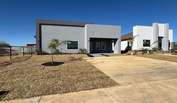 5210 Plasencia Ln., LAREDO, TX 78046, 3 Bedrooms Bedrooms, ,2 BathroomsBathrooms,Residential,For Sale,5210 Plasencia Ln.,20243793