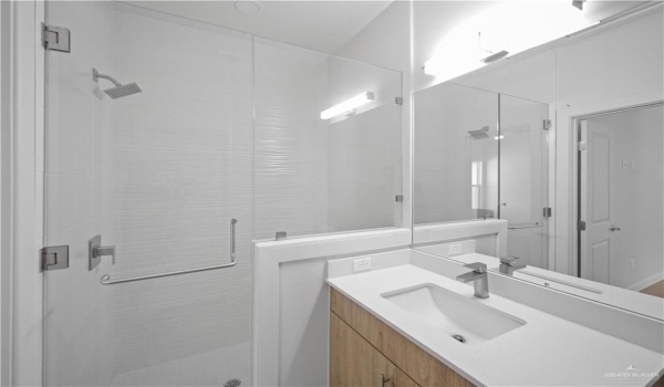 3601 Vanessa Lane #1, Weslaco, TX 78596, 2 Bedrooms Bedrooms, ,2 BathroomsBathrooms,Residential,For Sale,3601 Vanessa Lane,464094