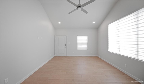 3601 Vanessa Lane #1, Weslaco, TX 78596, 2 Bedrooms Bedrooms, ,2 BathroomsBathrooms,Residential,For Sale,3601 Vanessa Lane,464094