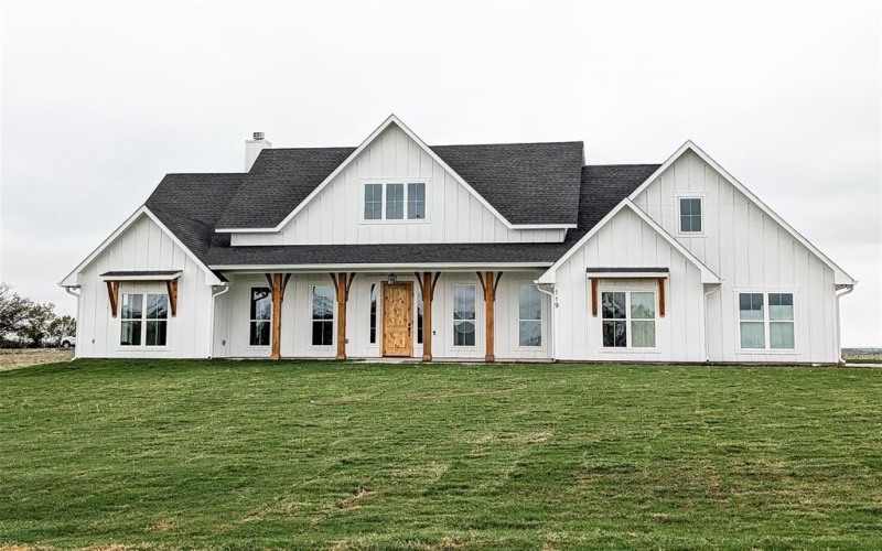 119 Chance Farm Road, Decatur, TX 76234, 3 Bedrooms Bedrooms, ,2 BathroomsBathrooms,Residential,For Sale,119 Chance Farm Road,20865455