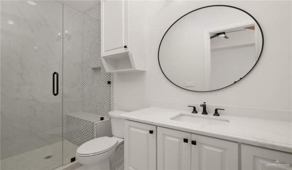 1313 Oriole Avenue, McAllen, TX 78504, 4 Bedrooms Bedrooms, ,5 BathroomsBathrooms,Residential,For Sale,1313 Oriole Avenue,469350