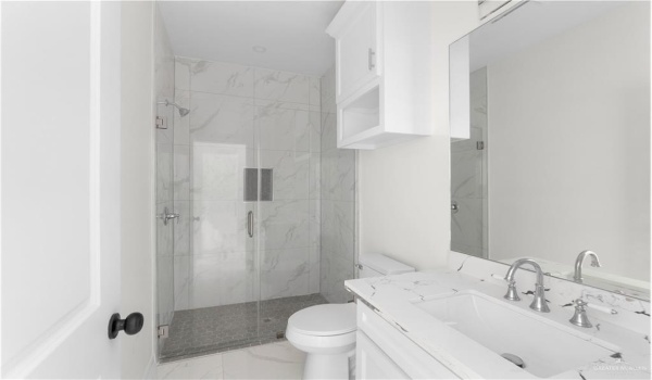 900 E 38th Street, San Juan, TX 78589, 3 Bedrooms Bedrooms, ,2 BathroomsBathrooms,Residential,For Sale,900 E 38th Street,470069