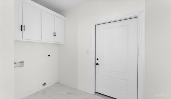 900 E 38th Street, San Juan, TX 78589, 3 Bedrooms Bedrooms, ,2 BathroomsBathrooms,Residential,For Sale,900 E 38th Street,470069