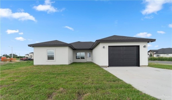 900 E 38th Street, San Juan, TX 78589, 3 Bedrooms Bedrooms, ,2 BathroomsBathrooms,Residential,For Sale,900 E 38th Street,470069
