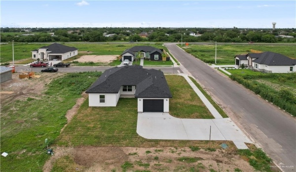 900 E 38th Street, San Juan, TX 78589, 3 Bedrooms Bedrooms, ,2 BathroomsBathrooms,Residential,For Sale,900 E 38th Street,470069