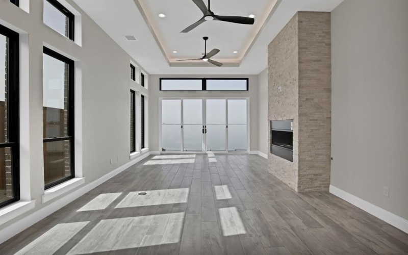 18023 Lake Ray Hubbard Drive, Forney, TX 75126, 5 Bedrooms Bedrooms, ,6 BathroomsBathrooms,Residential,For Sale,18023 Lake Ray Hubbard Drive,20865456