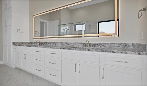 18023 Lake Ray Hubbard Drive, Forney, TX 75126, 5 Bedrooms Bedrooms, ,6 BathroomsBathrooms,Residential,For Sale,18023 Lake Ray Hubbard Drive,20865456