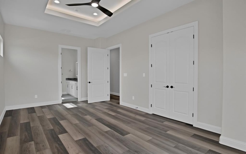 18023 Lake Ray Hubbard Drive, Forney, TX 75126, 5 Bedrooms Bedrooms, ,6 BathroomsBathrooms,Residential,For Sale,18023 Lake Ray Hubbard Drive,20865456
