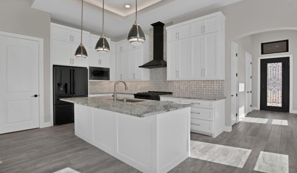 18023 Lake Ray Hubbard Drive, Forney, TX 75126, 5 Bedrooms Bedrooms, ,6 BathroomsBathrooms,Residential,For Sale,18023 Lake Ray Hubbard Drive,20865456
