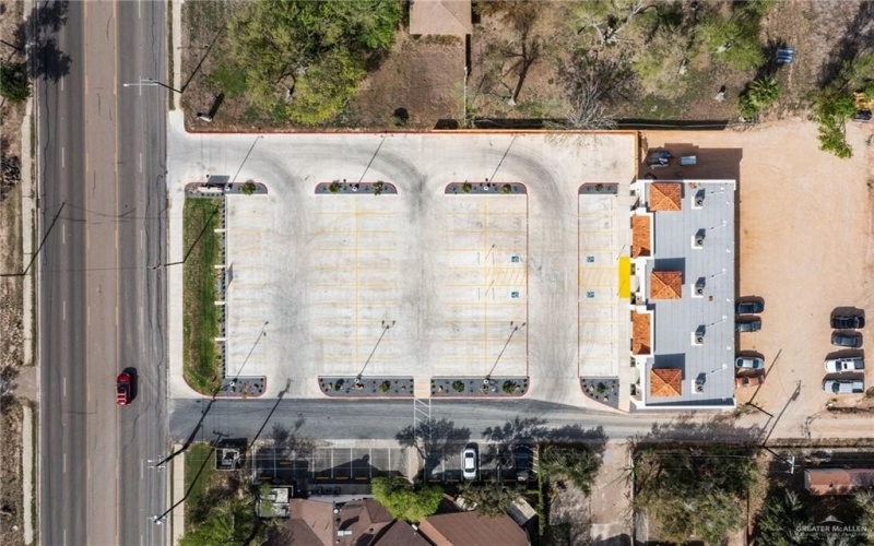 1229 E Griffin Parkway #D, Mission, TX 78572, ,Arrendamiento Comercial,En Alquiler,1229 E Griffin Parkway,469449