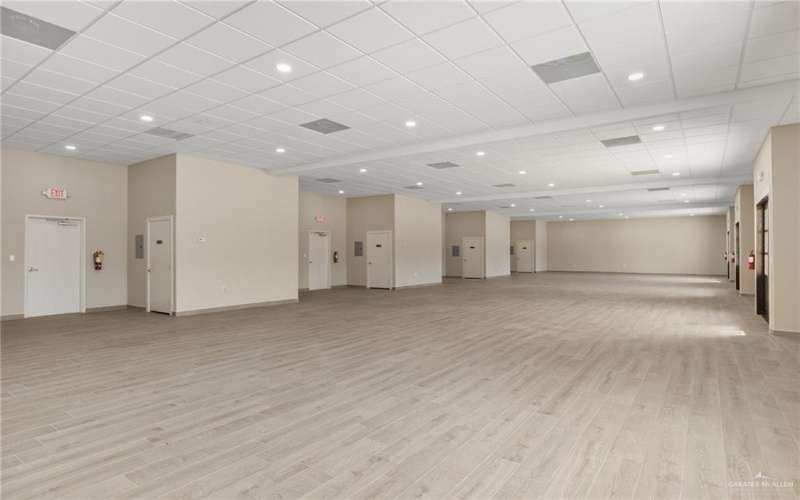 1229 E Griffin Parkway #D, Mission, TX 78572, ,Arrendamiento Comercial,En Alquiler,1229 E Griffin Parkway,469449