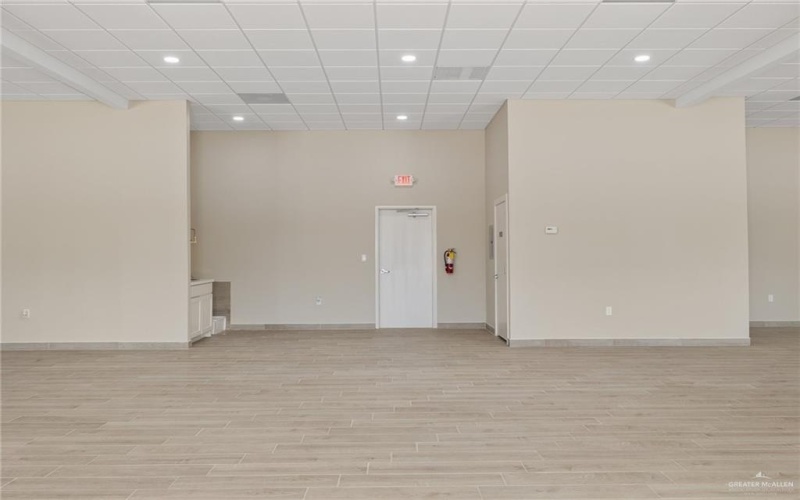 1229 E Griffin Parkway #D, Mission, TX 78572, ,Arrendamiento Comercial,En Alquiler,1229 E Griffin Parkway,469449