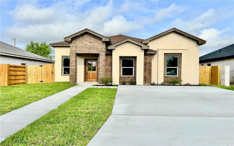 6001 Reymundo Street, Edinburg, TX 78542, 4 Bedrooms Bedrooms, ,2 BathroomsBathrooms,Residential,For Sale,6001 Reymundo Street,470116