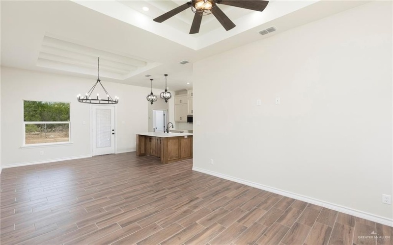 6001 Reymundo Street, Edinburg, TX 78542, 4 Bedrooms Bedrooms, ,2 BathroomsBathrooms,Residential,For Sale,6001 Reymundo Street,470116
