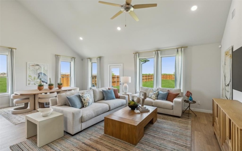 4808 Bishop Street, McKinney, TX 75071, 5 Bedrooms Bedrooms, ,3 BathroomsBathrooms,Residential,For Sale,4808 Bishop Street,20865461